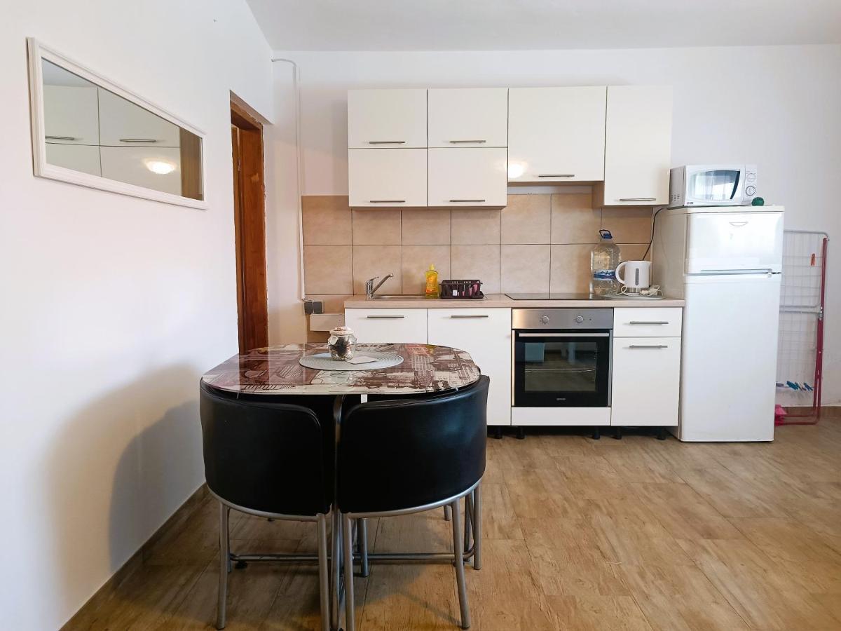 Babic 50 Meters From The Appartamento Vir